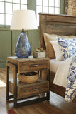 Sommerford King Bed with Dresser Mirror & Nightstand