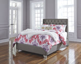 Coralayne Full Tufted Upholstered Bed