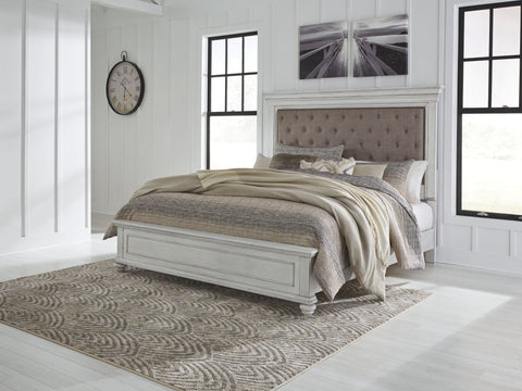 Kanwyn King Upholstered Bed
